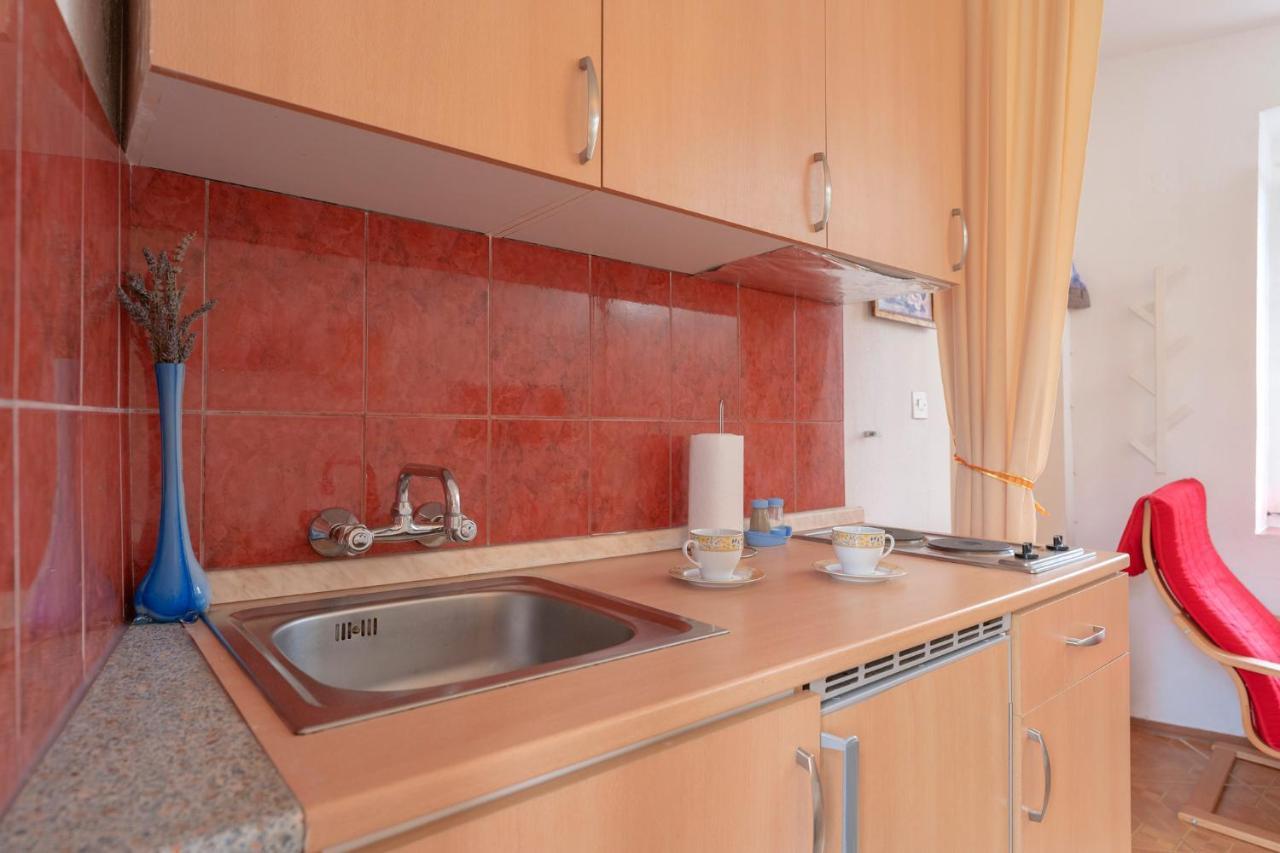 Stari Grad - 1 Apartment *